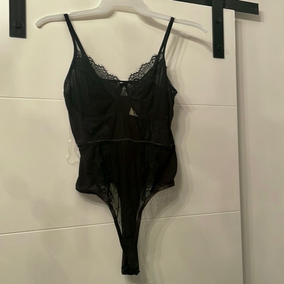 New!! Plus size Lace Black Bodysuit/lingerie - Picture 3 of 4